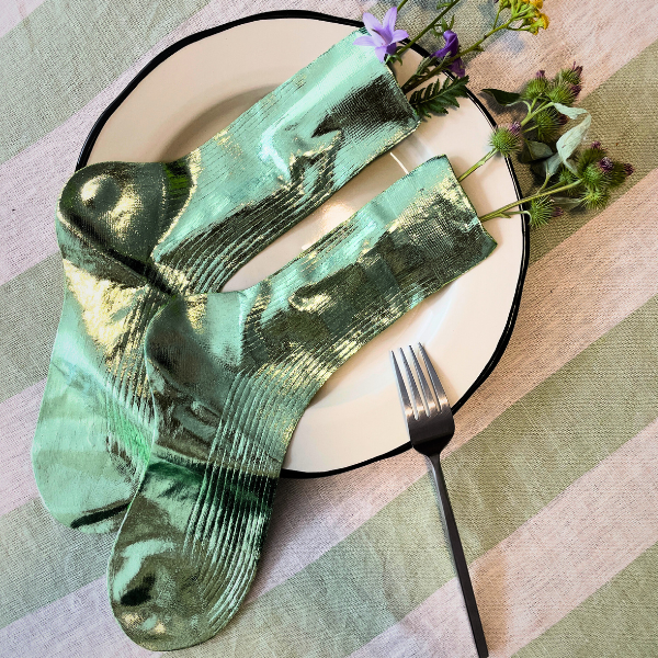 clothing & accessories