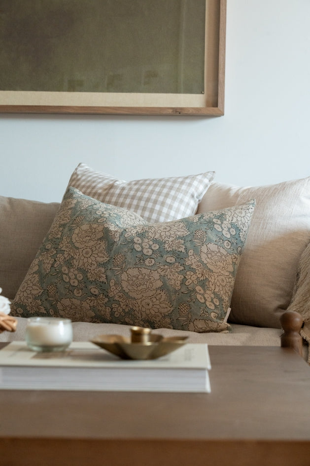 pillow - adeline