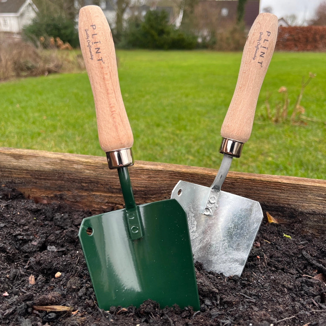 plant shovel - green
