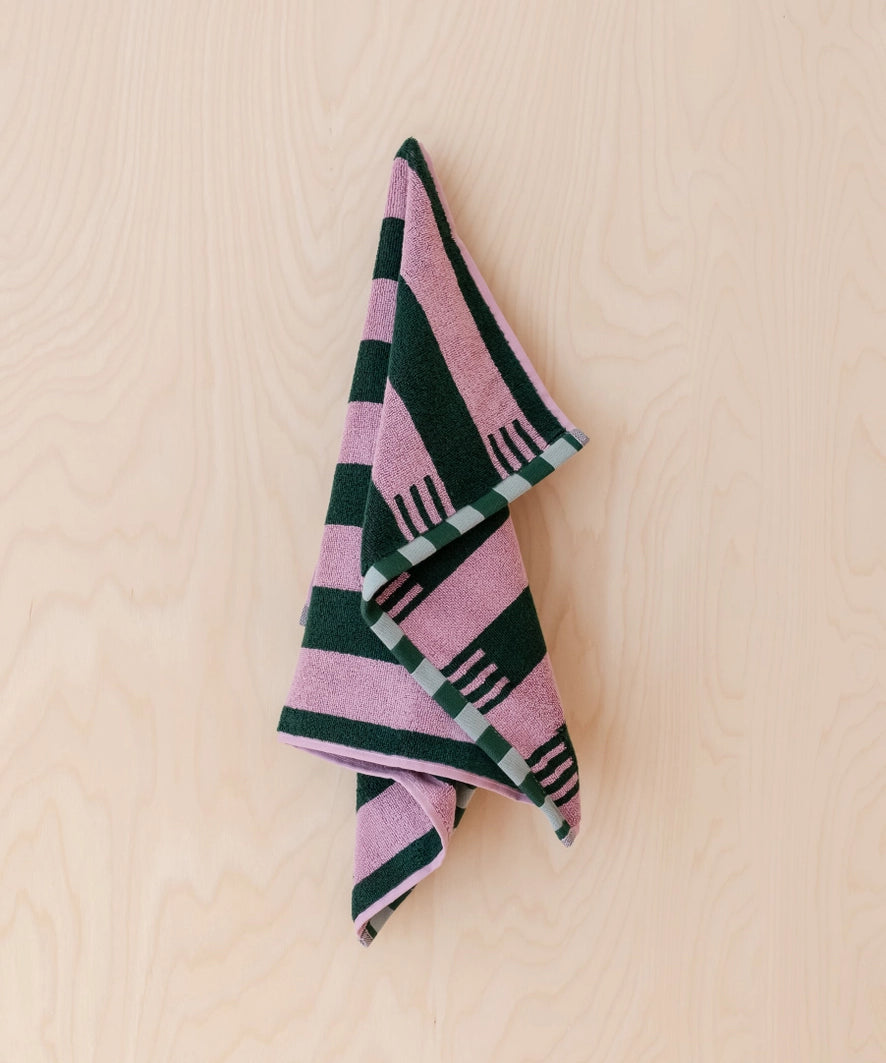 Serviette de toilette – rayures roses et vertes