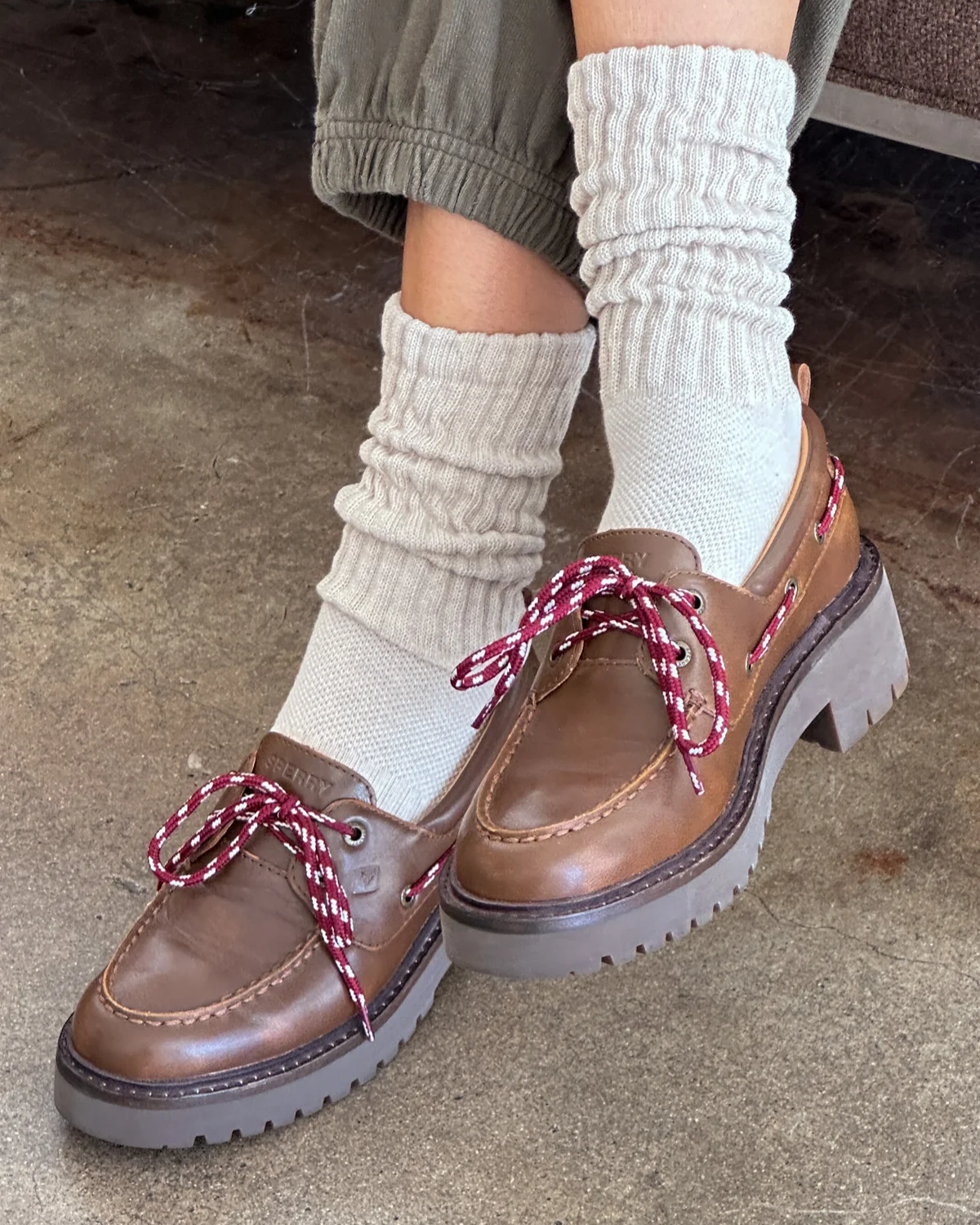 socks - ballet - oatmeal