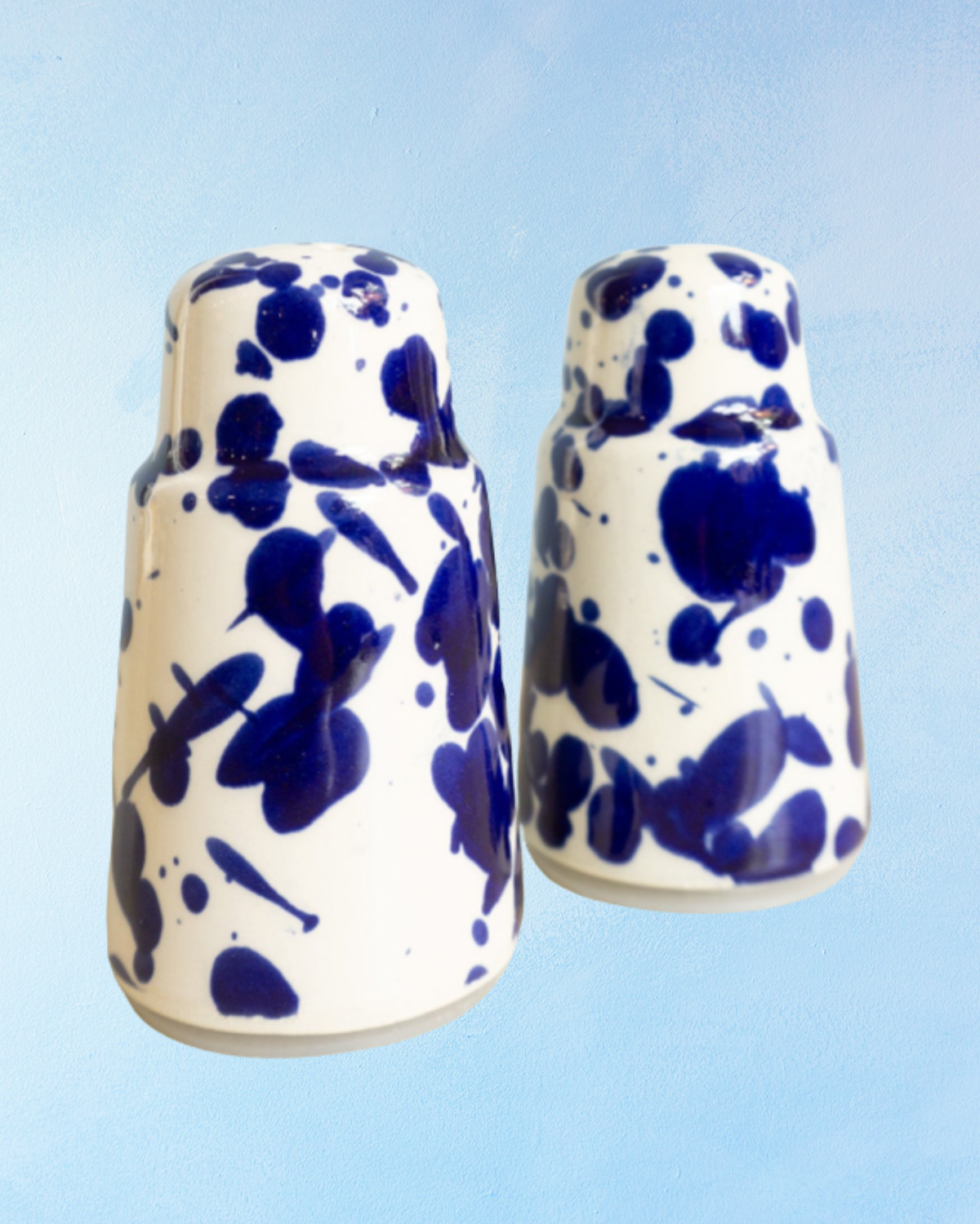 ceramic - splatter blue salt & pepper shakers