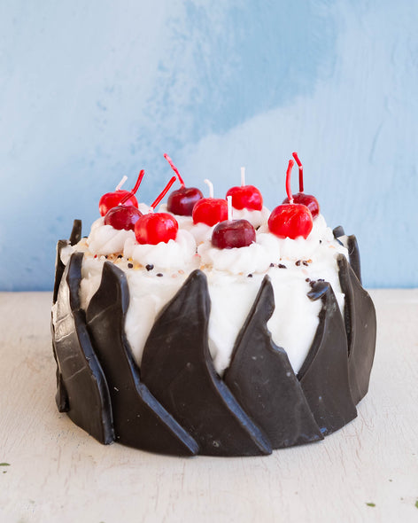 Cereria Introna black forest cake candle