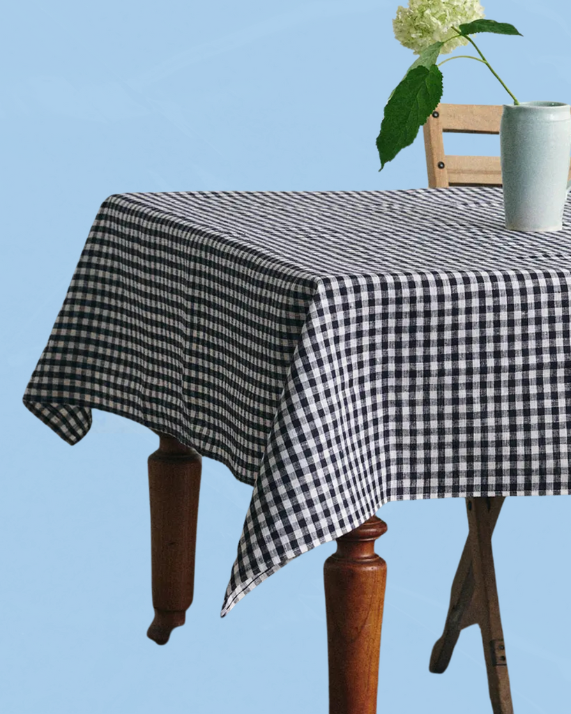 linen tablecloth - black gingham