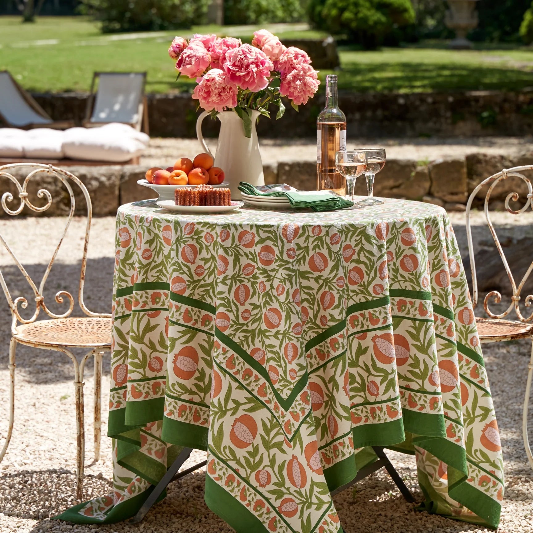tablecloth - grenadine orange & green