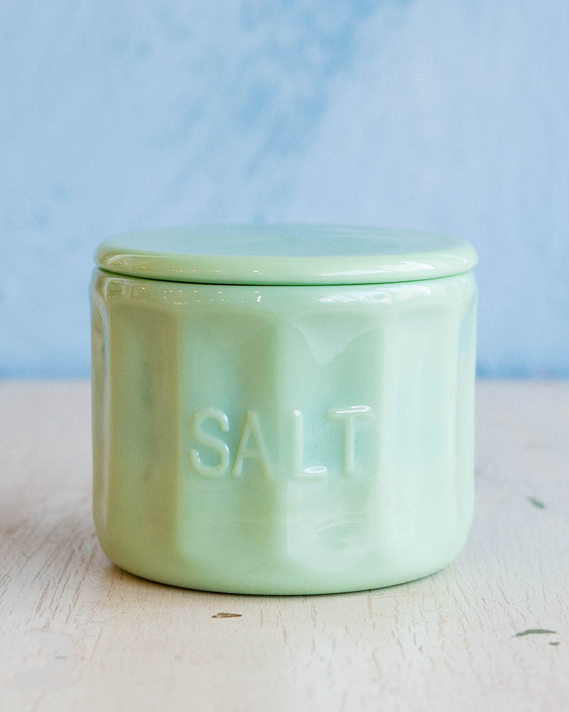 Jadeite salt dish with lid