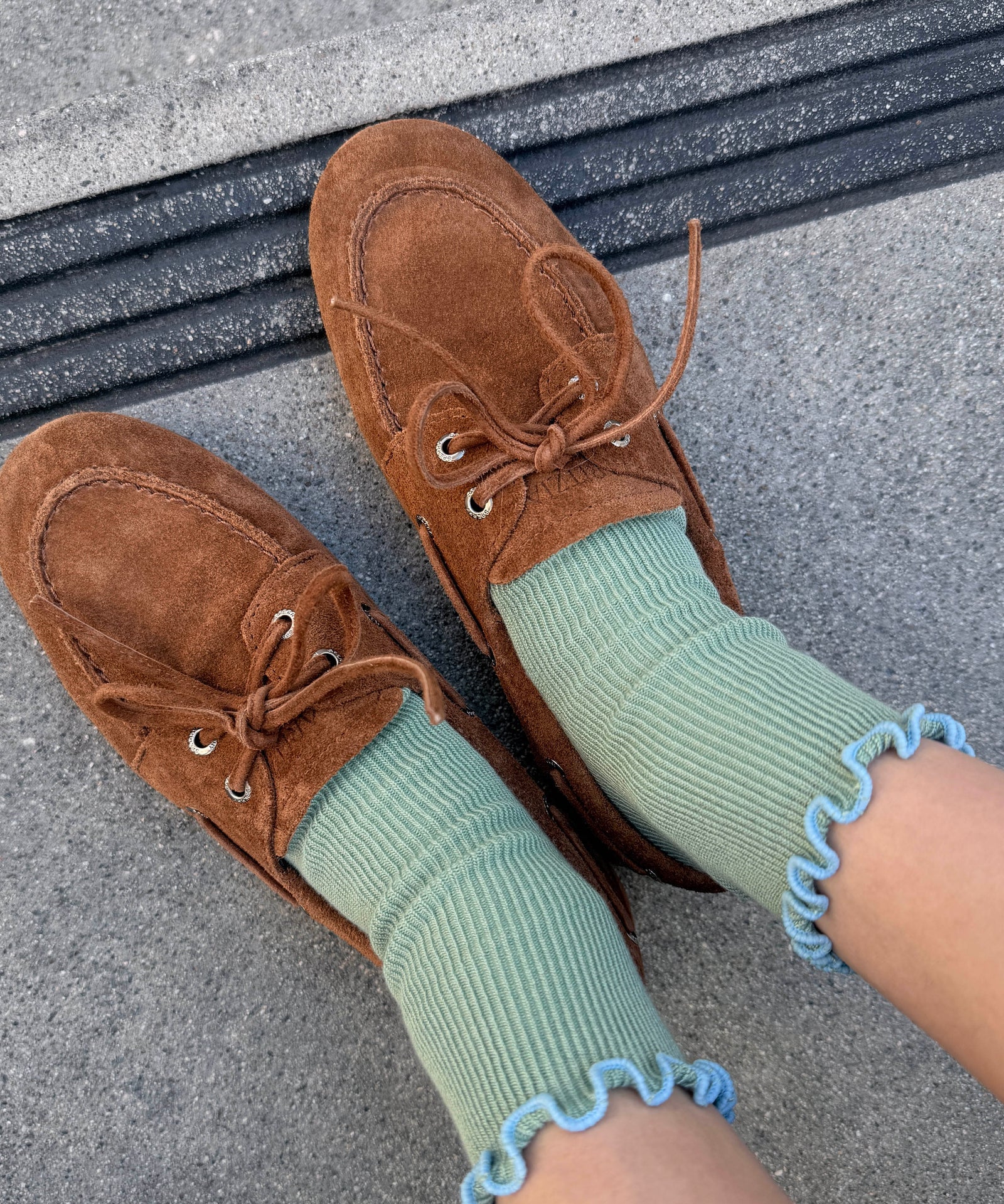 socks -  petit ruffled modal: seaglass