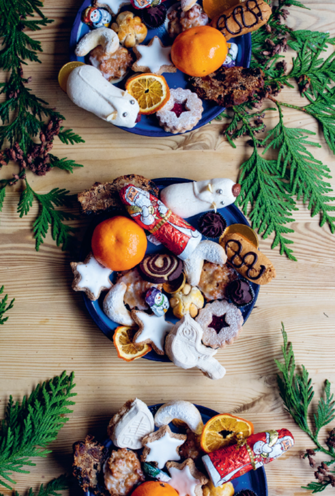 book - Advent: Festive German Bakes to Celebrate the Coming of Christmas