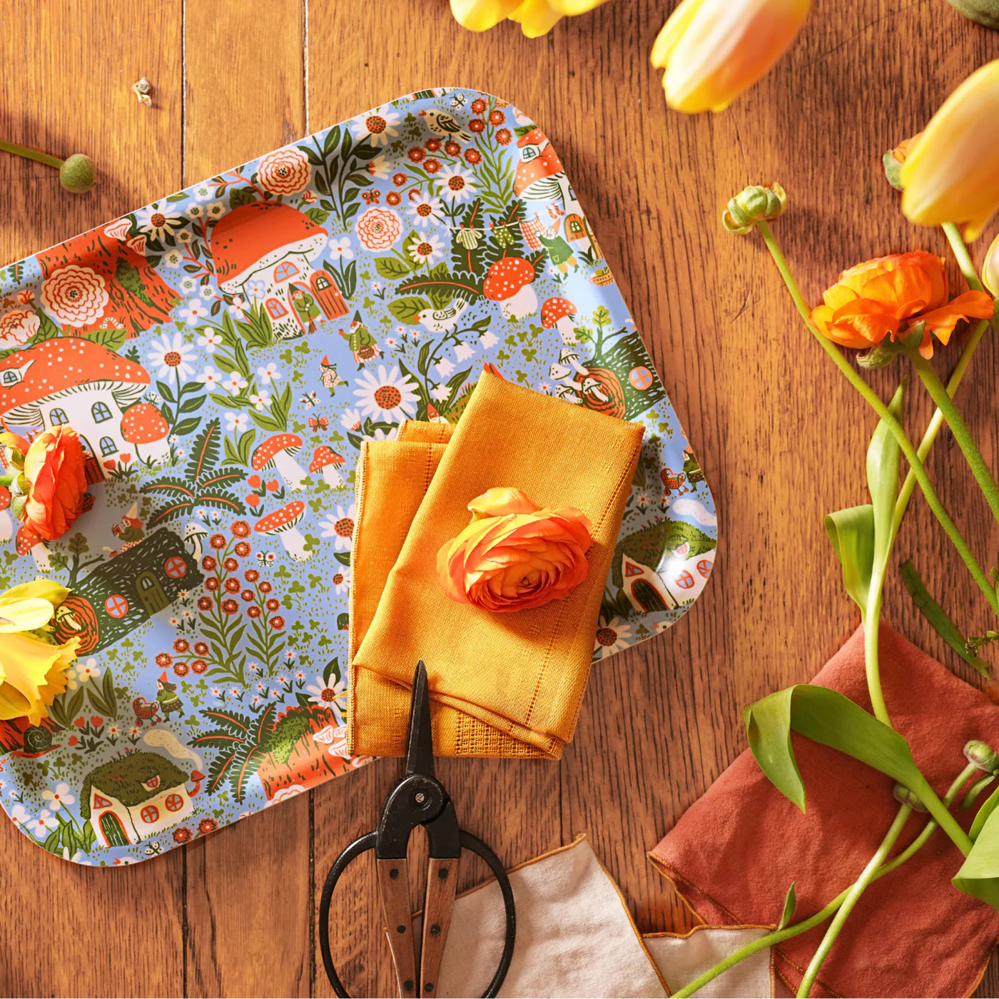 tray - blossom village