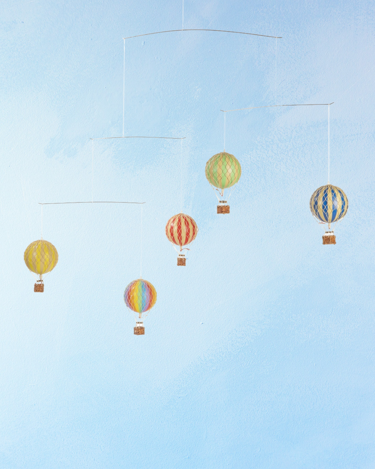 mobile - hot air balloon - primary