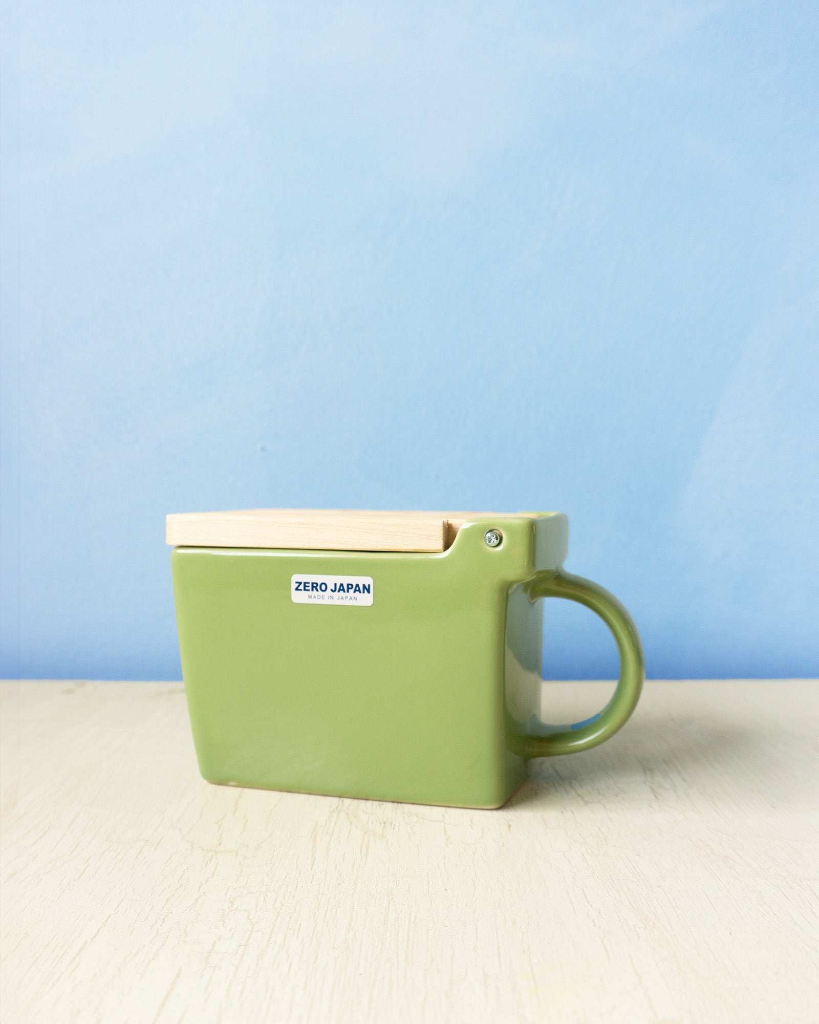 ceramic salt cellar - artichoke