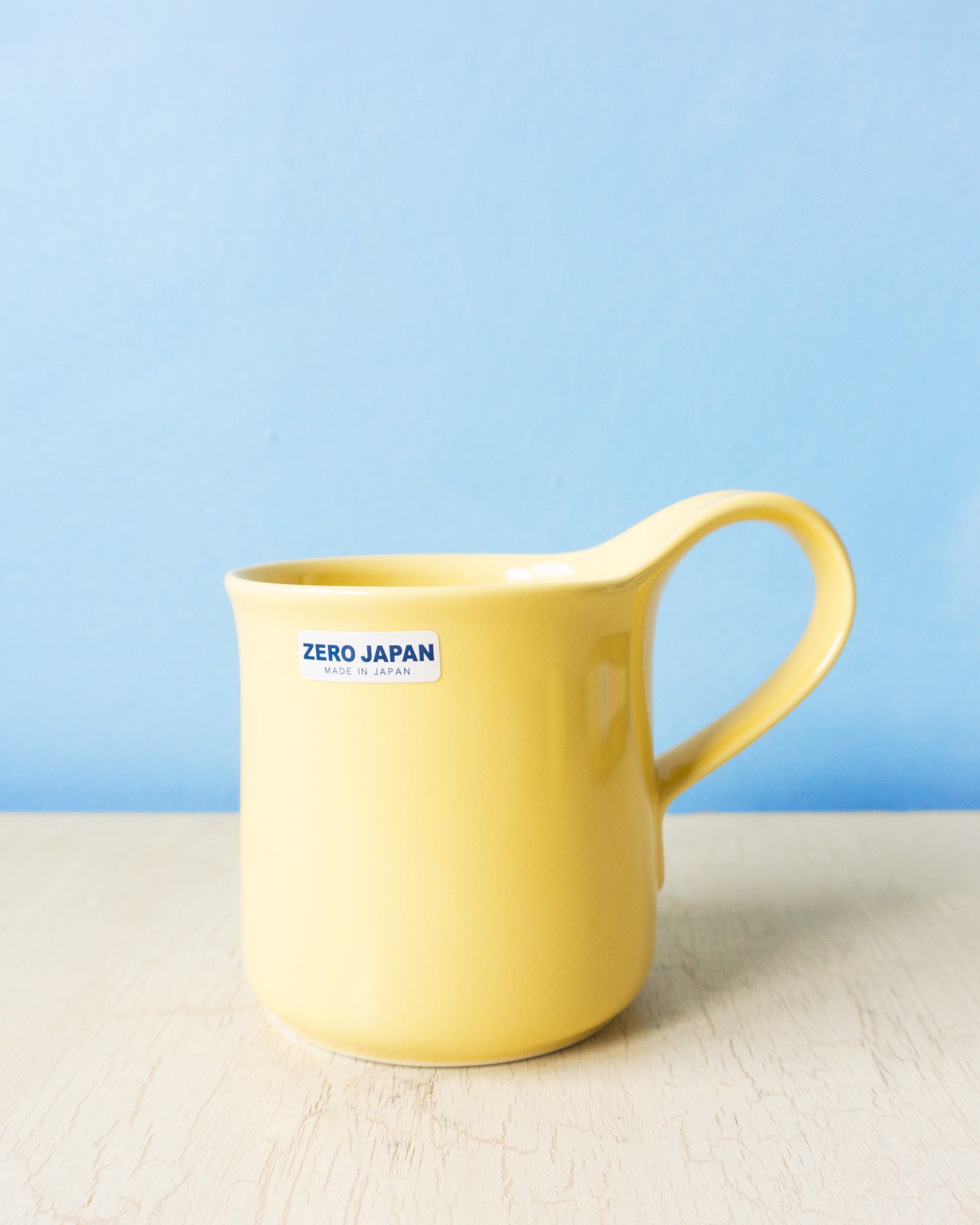 ceramic cafe mug - banana