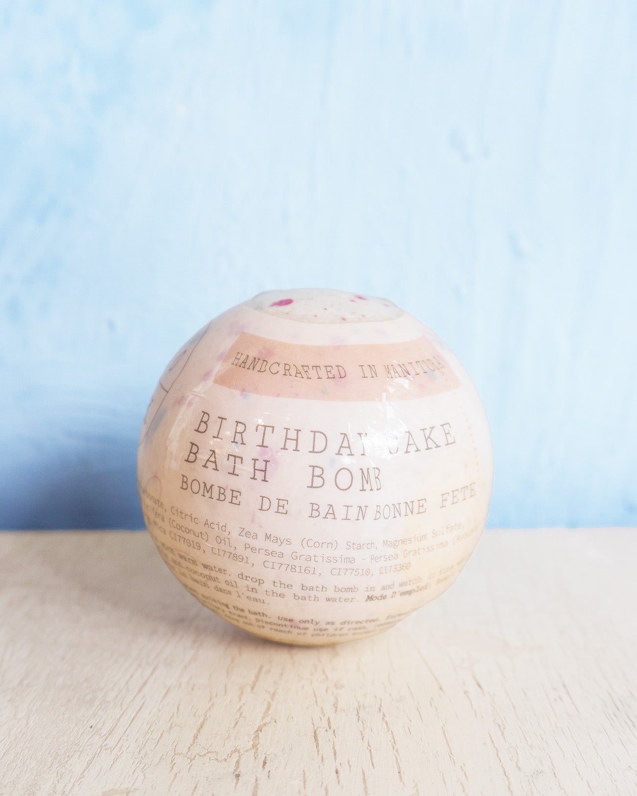 bath bomb - birthday cake