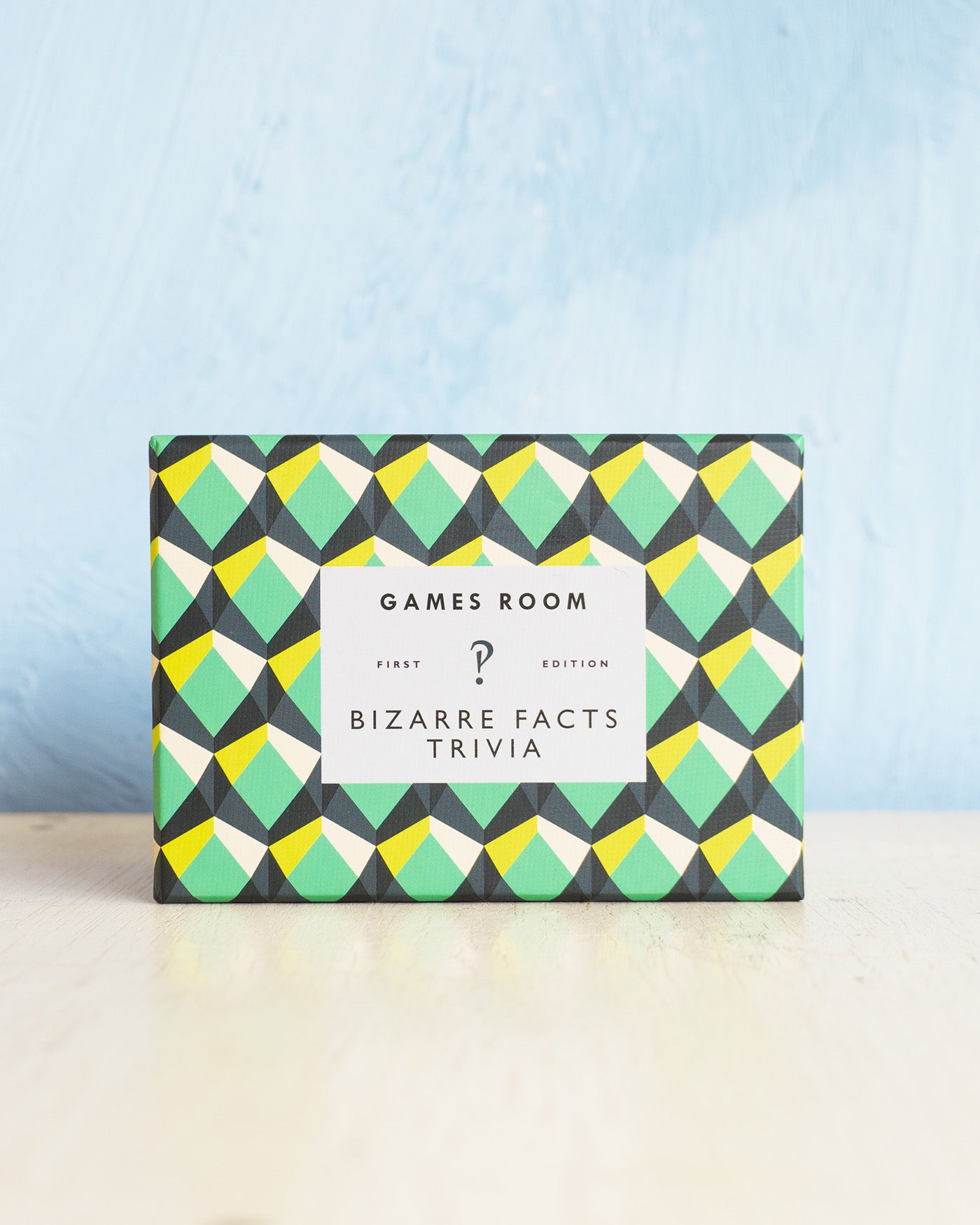 bizarre facts trivia cards