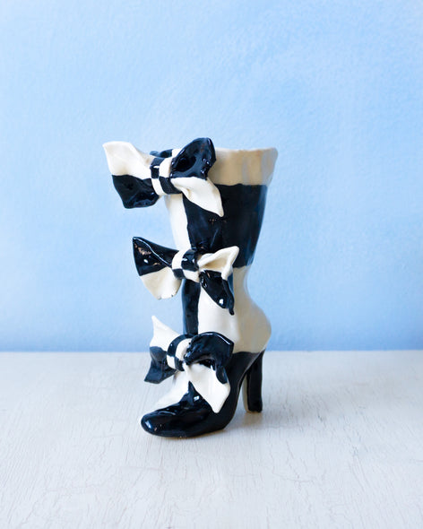 bud vase - black & white bows