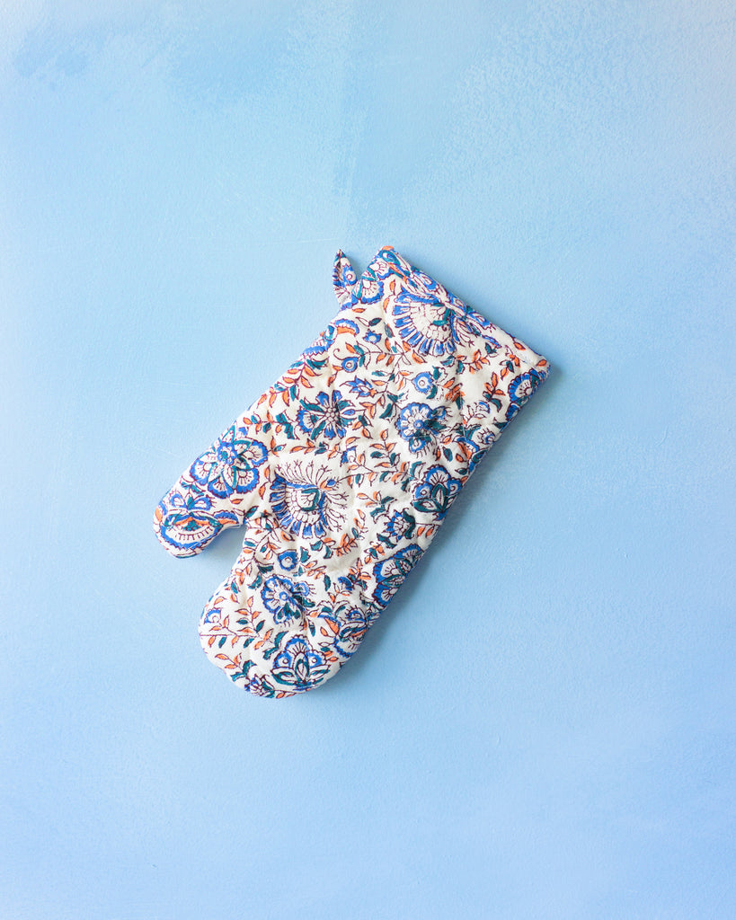 oven mitt - blue starflower