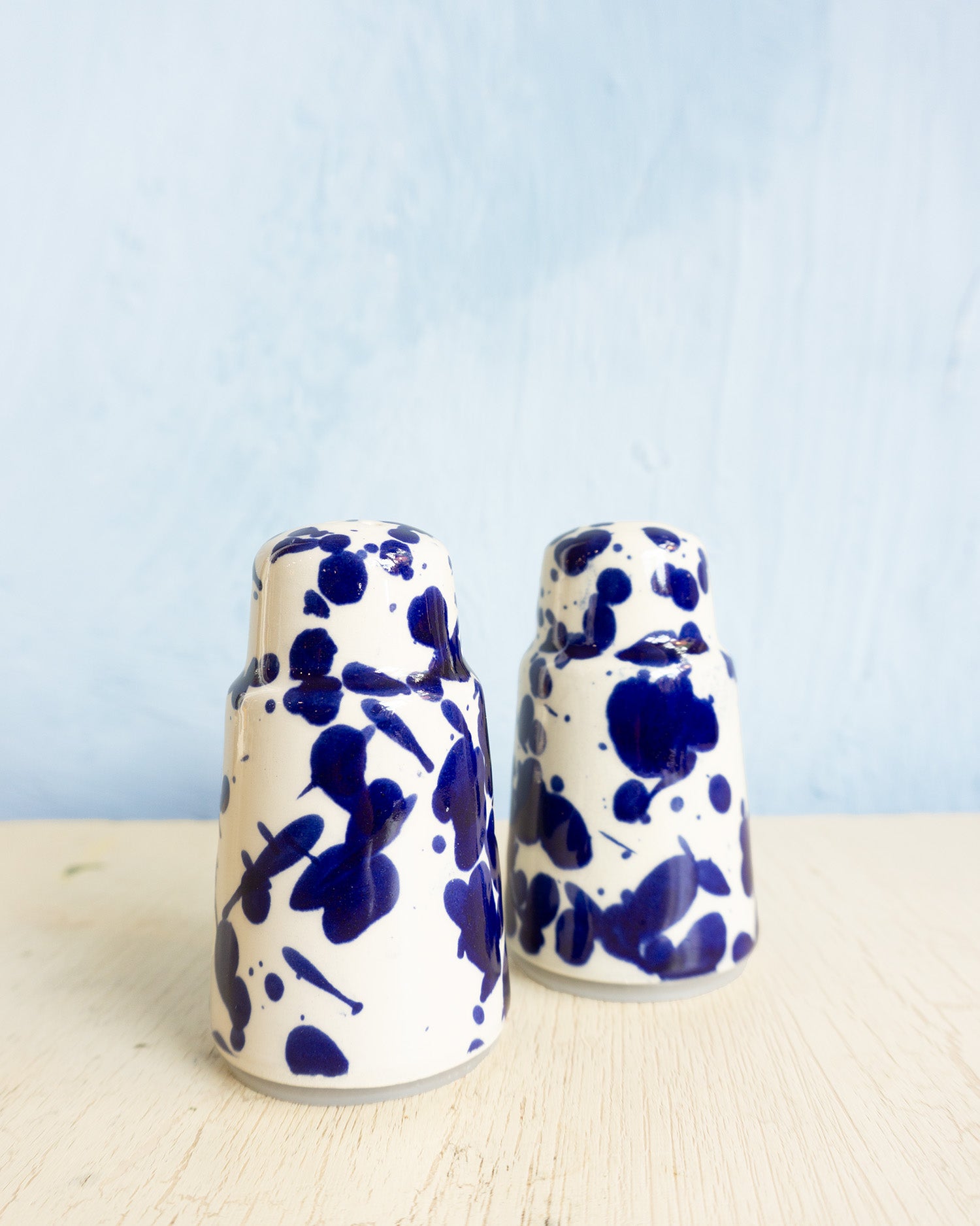 ceramic salt and pepper shakers - blue persia