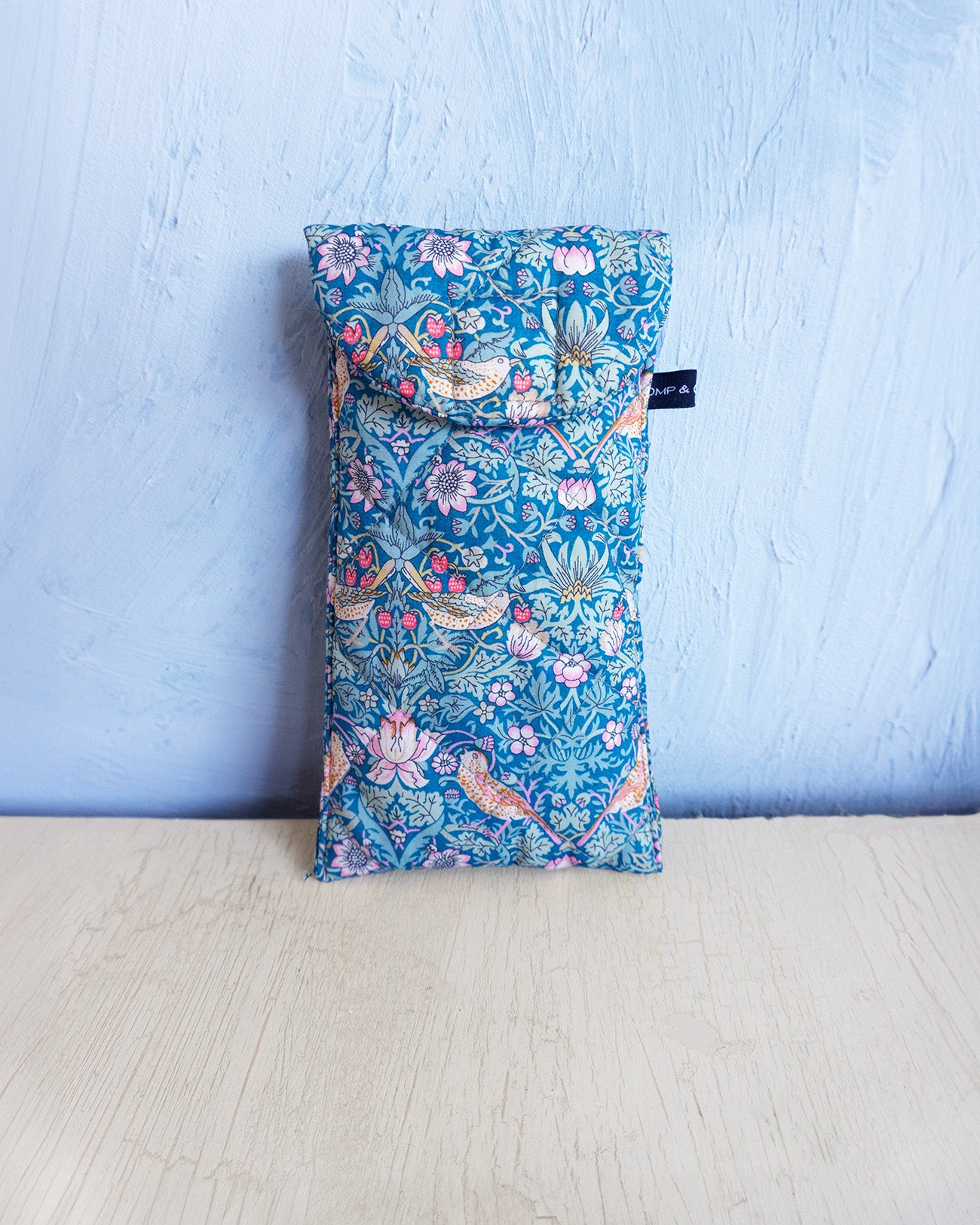 eye glass case - pomp & ceremony (multiple styles)