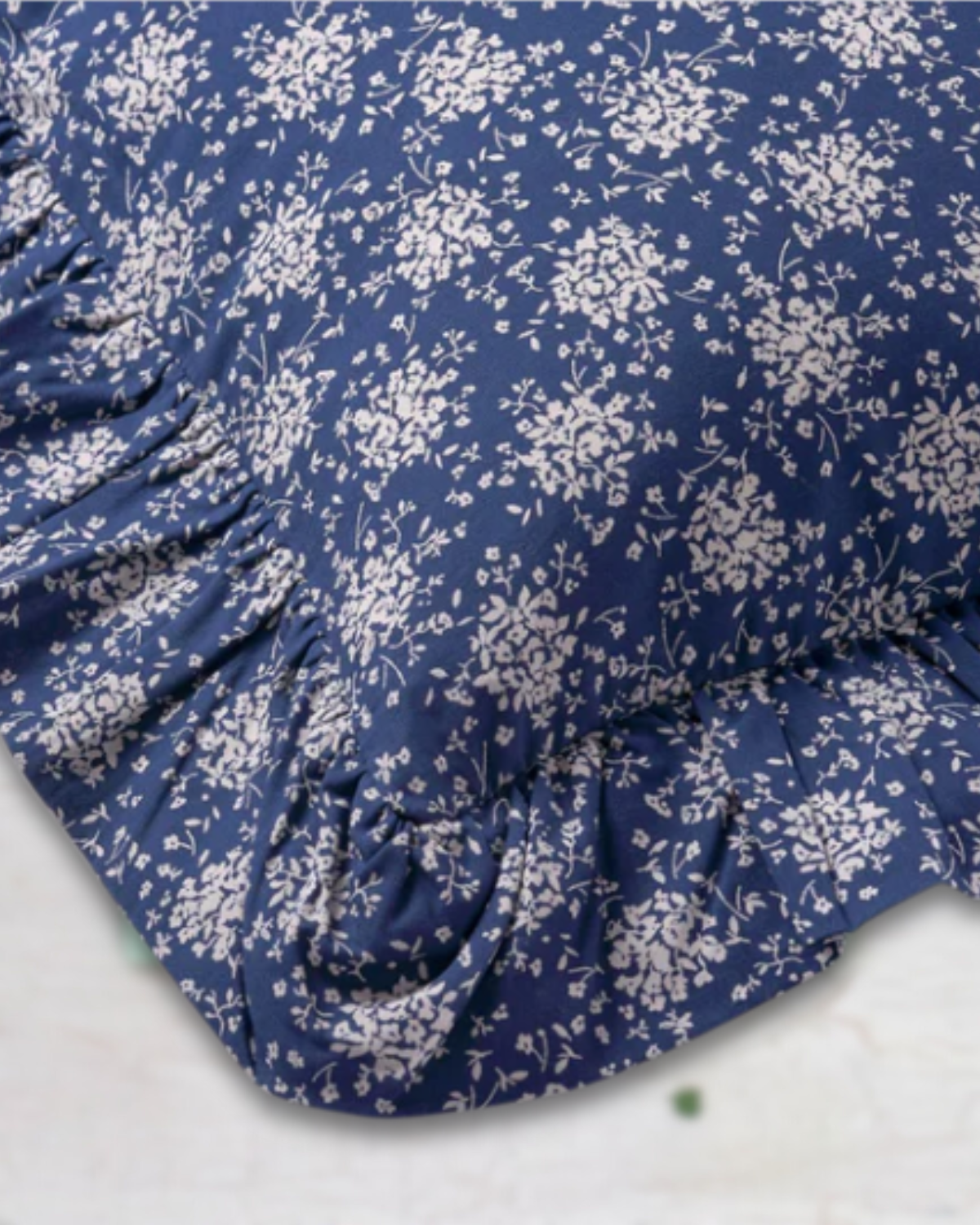 pillow - blueberry forget-me-not frill (insert included)