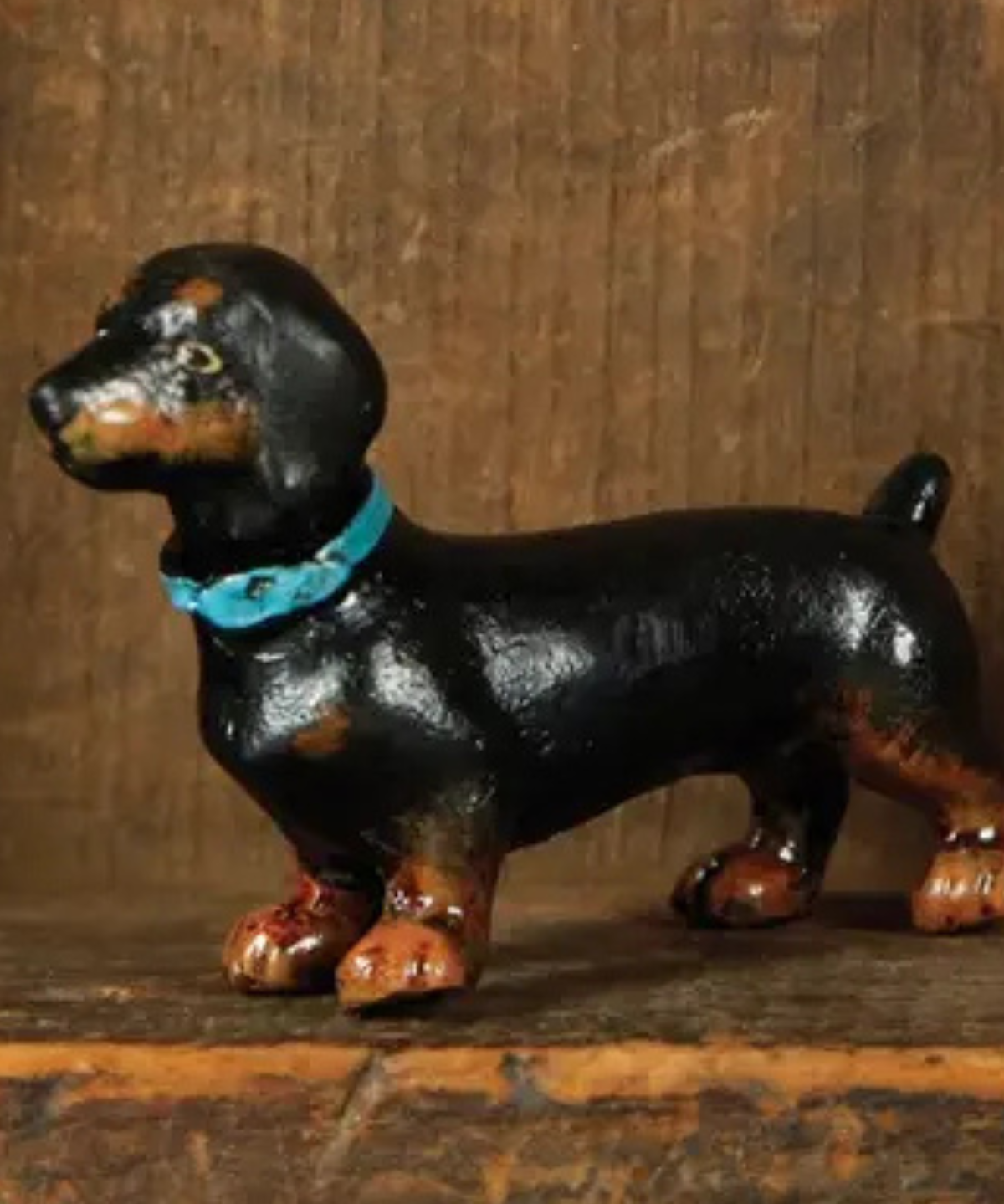 cast iron decor - daschshund