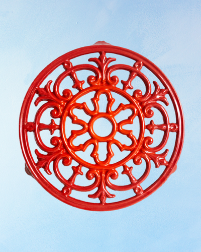 trivet - enameled cast iron