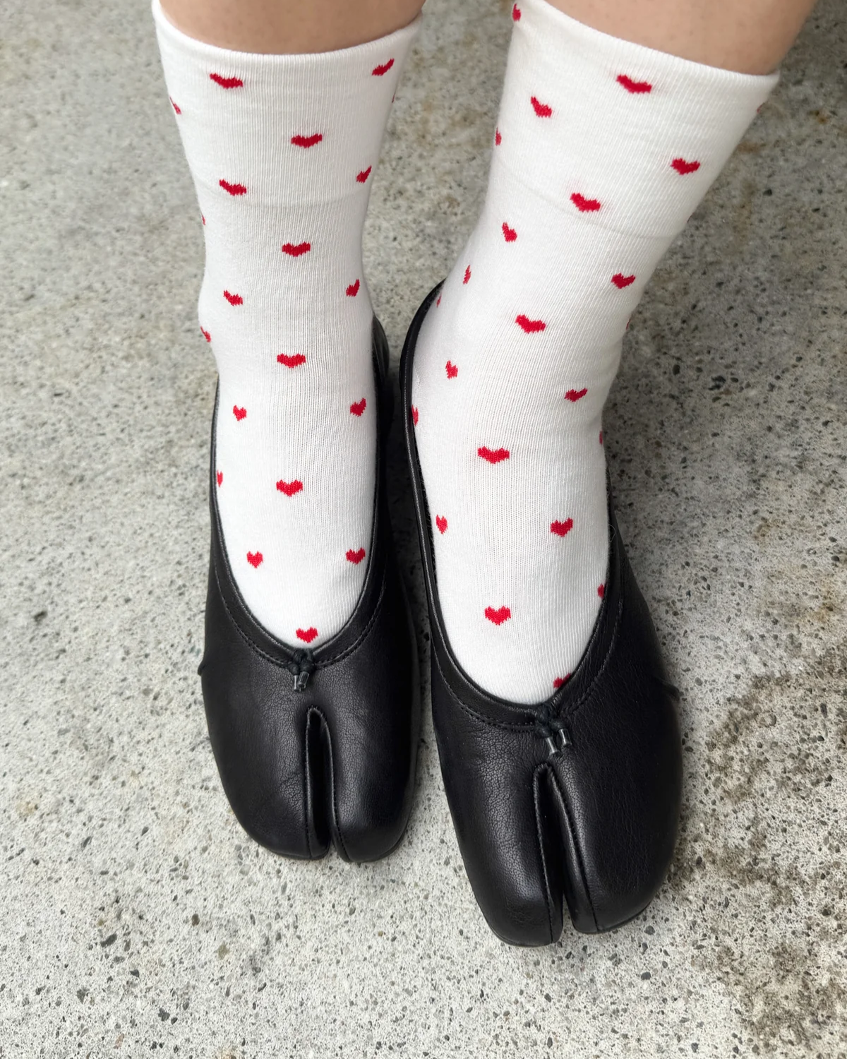 socks - sneaker - hearts