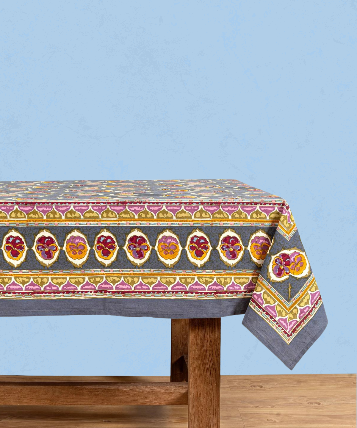 Couleur Nature tablecloth in pansy red and grey