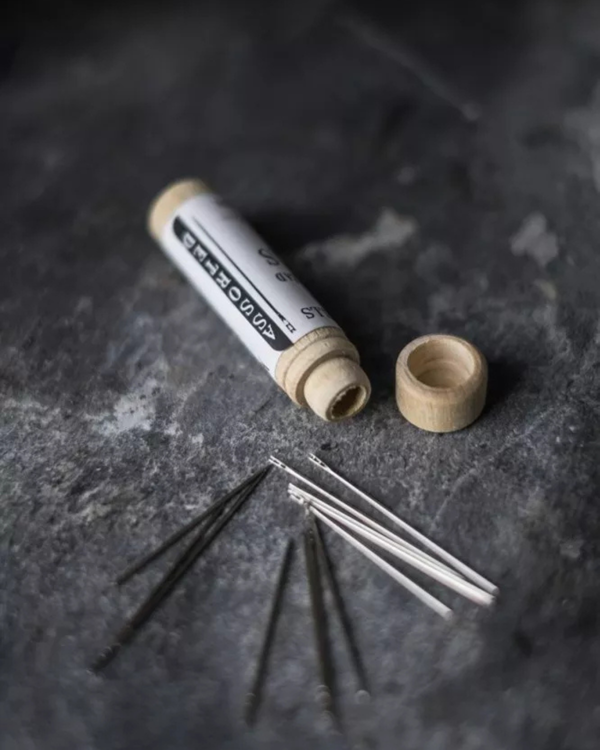 sewing needles - easy thread