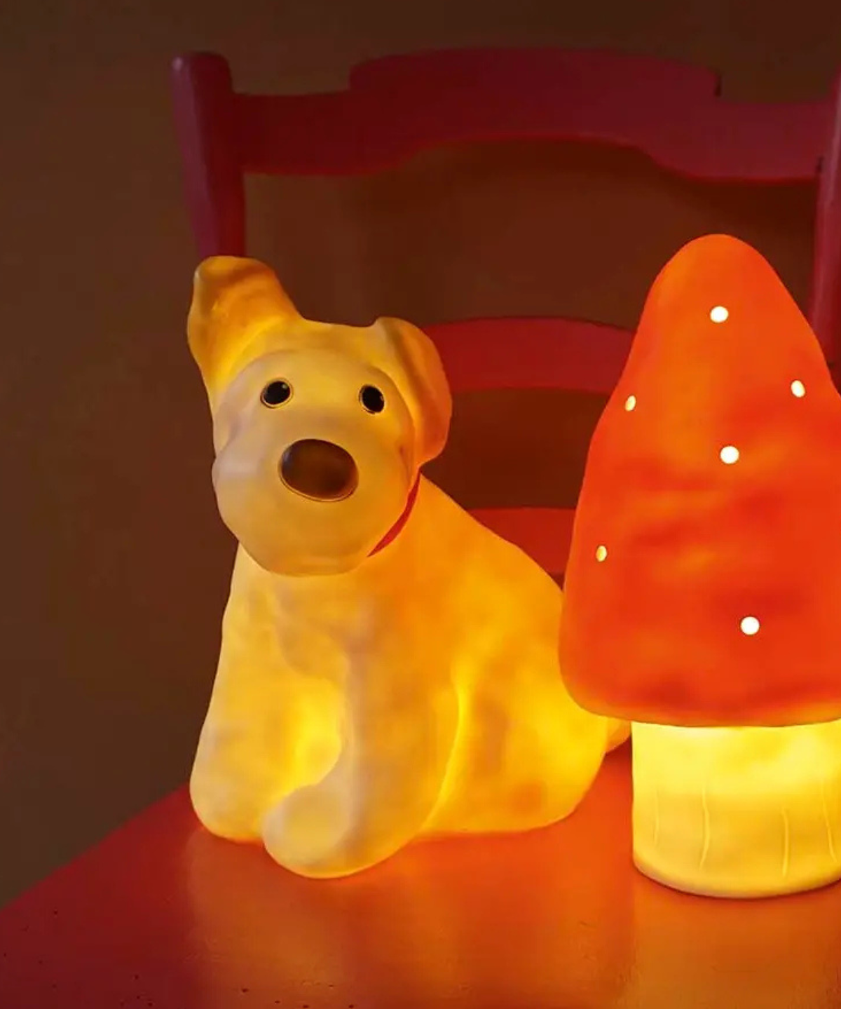 table lamp - eliot the dog