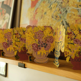 garland - bloomsbury vases concertina