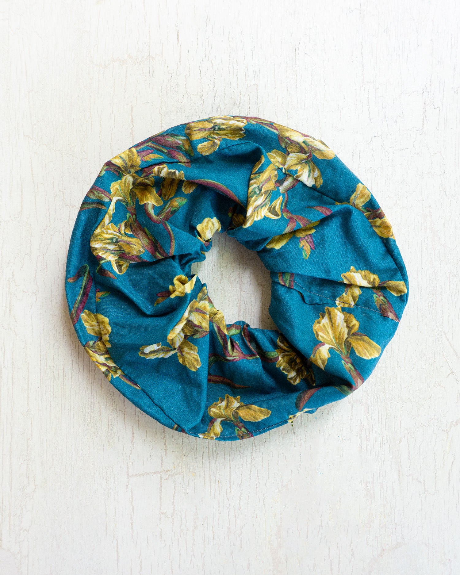 scrunchie - pomp & ceremony (multiple styles)