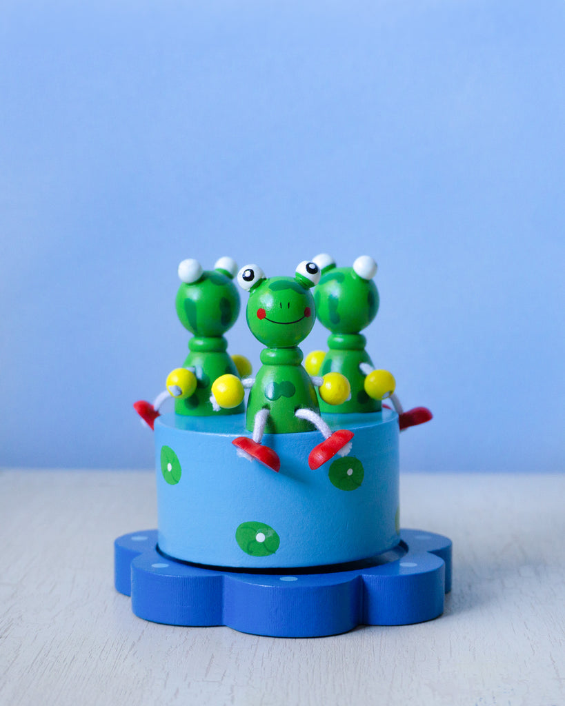 music box - frogs