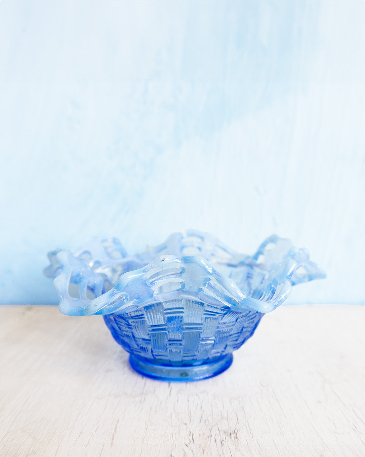 vintage baa - fenton basket weave jade vase opaline ruffled 8”