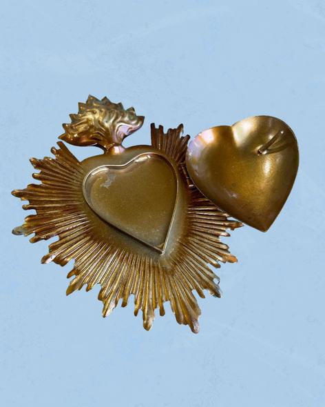 Open ornament heart locket box