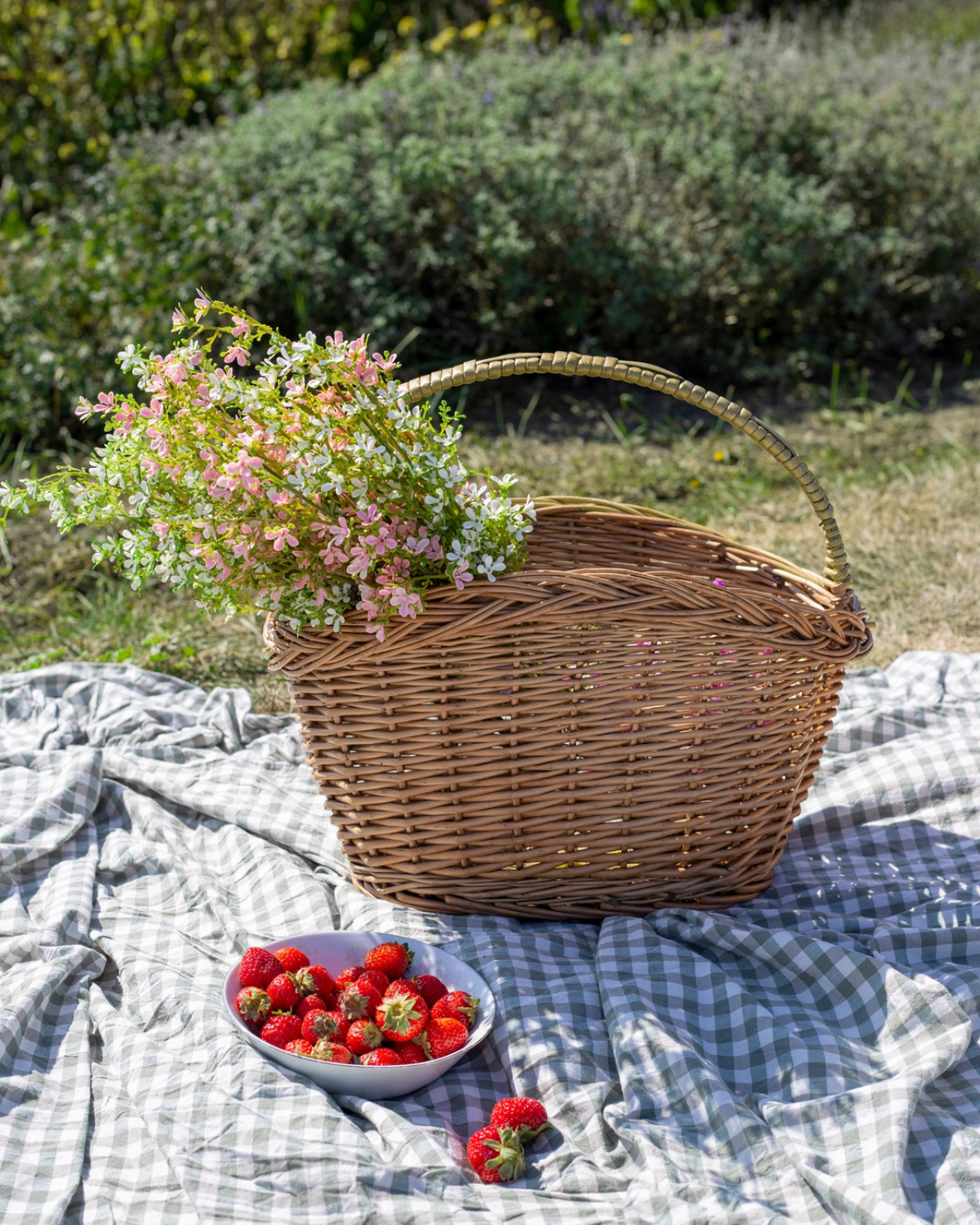 basket - highside oval steamed willow