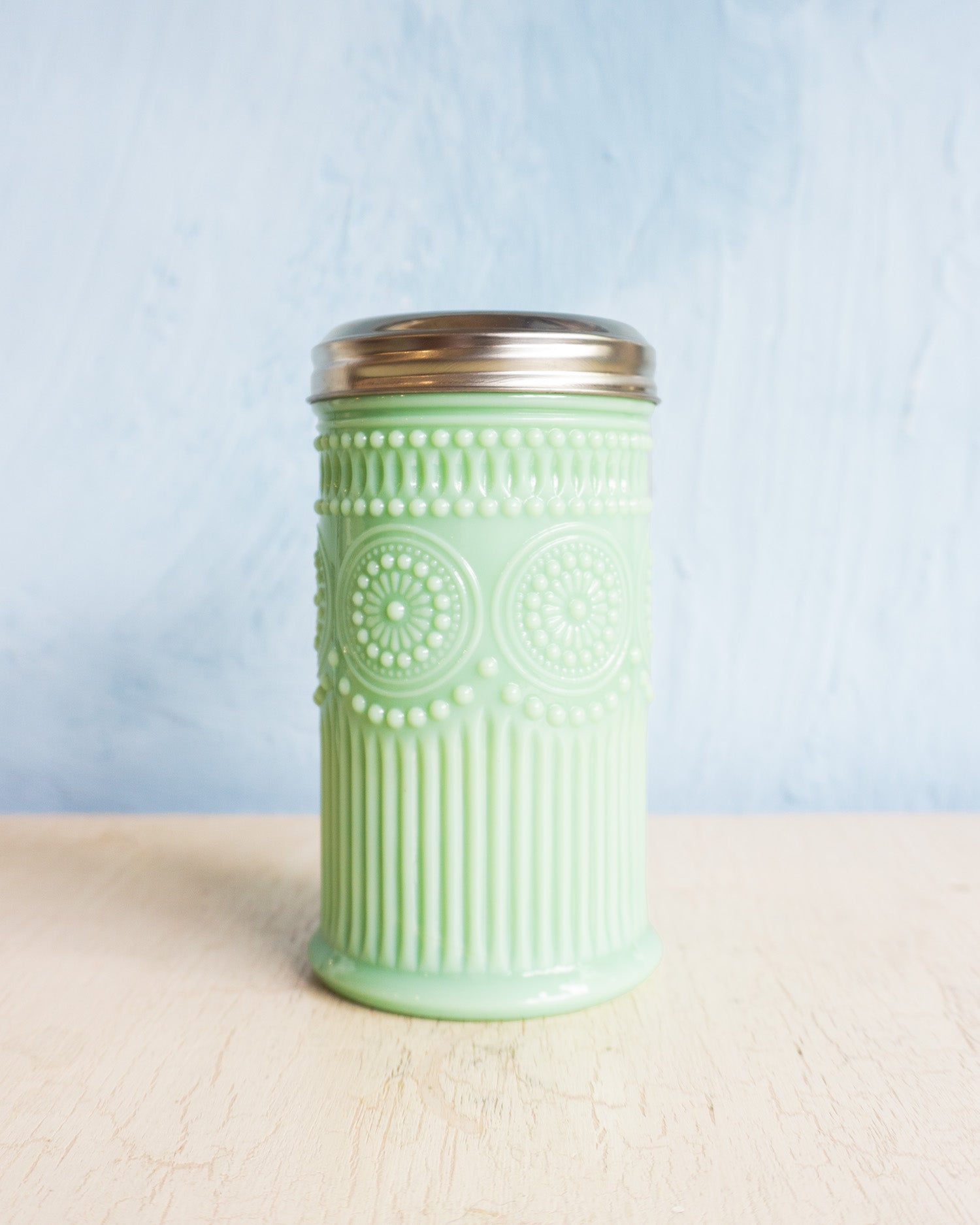 jadeite - sugar shaker