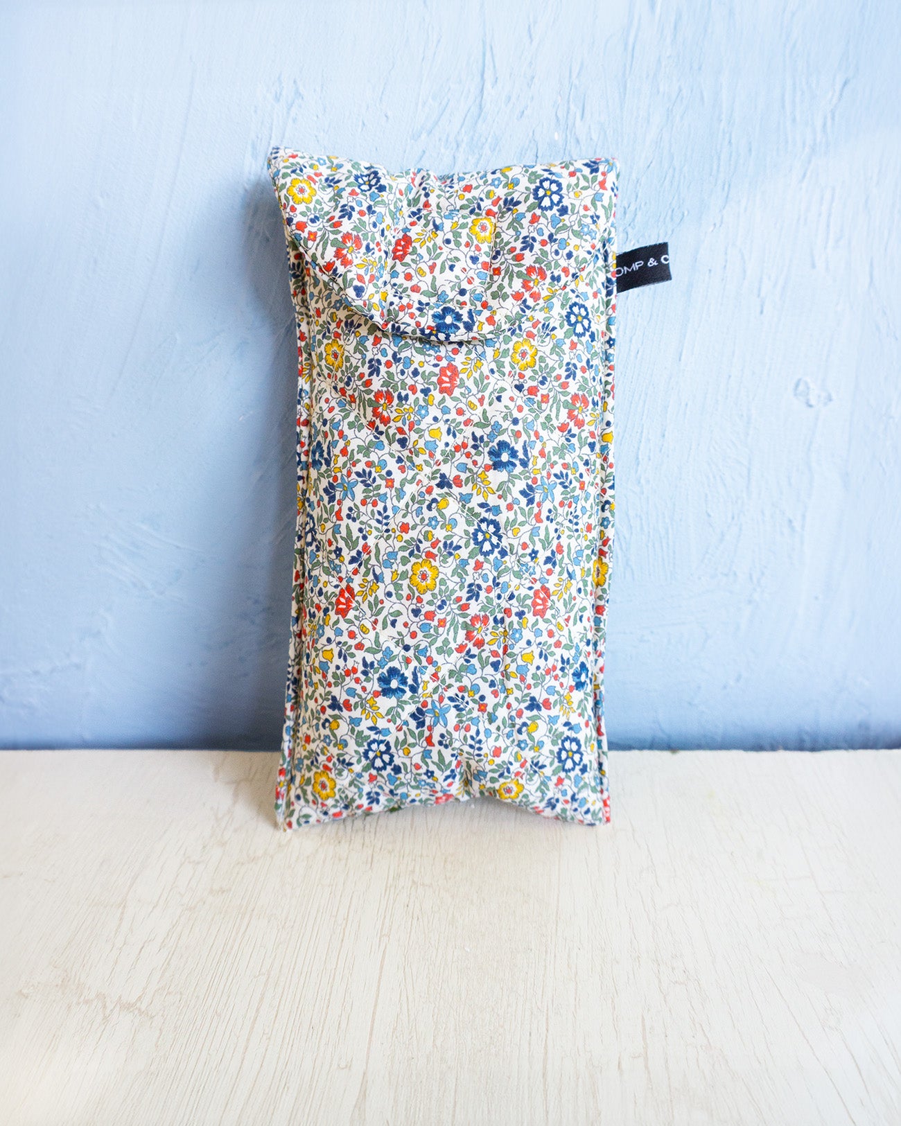 eye glass case - pomp & ceremony (multiple styles)