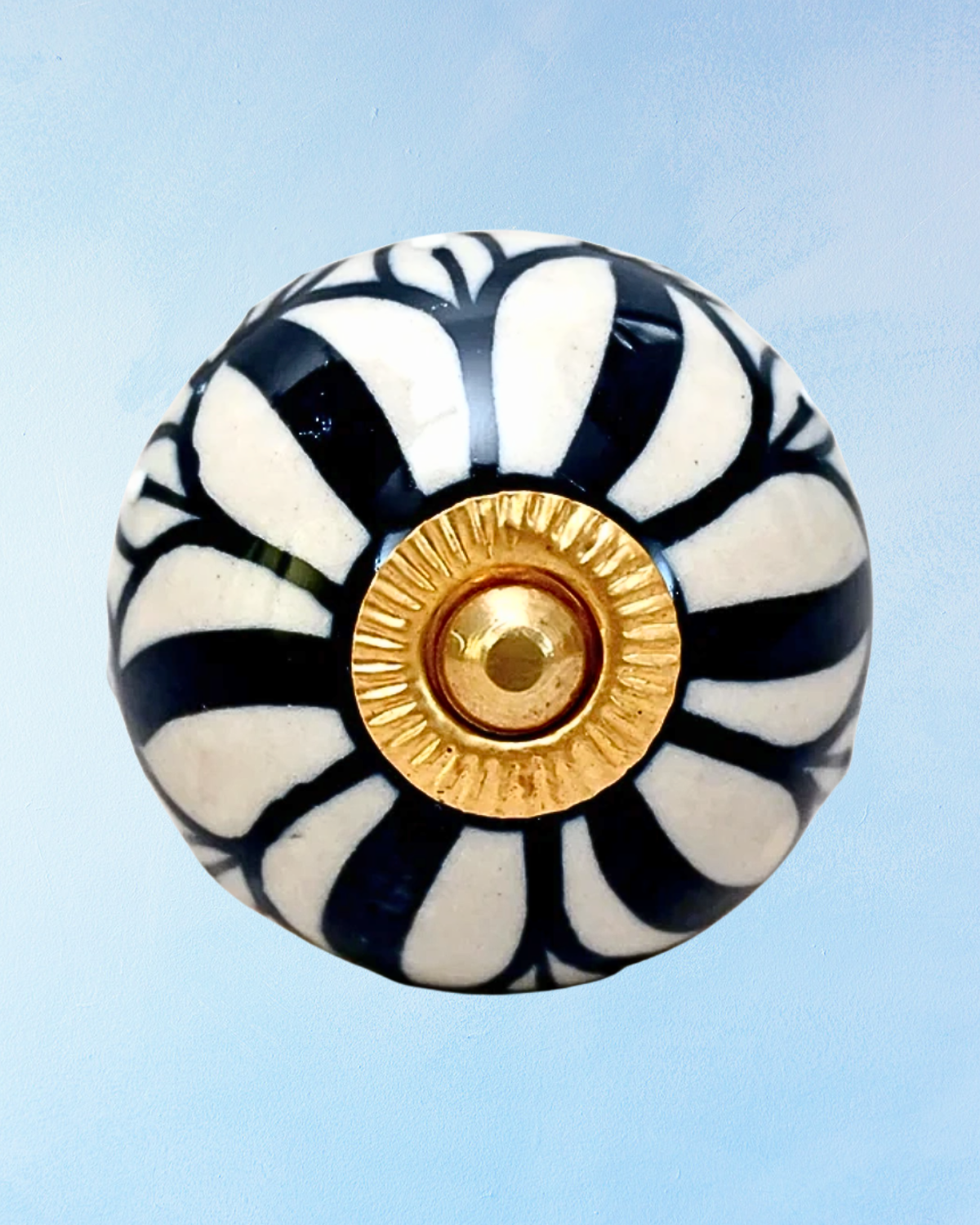 furniture knob - ceramic: black and off white