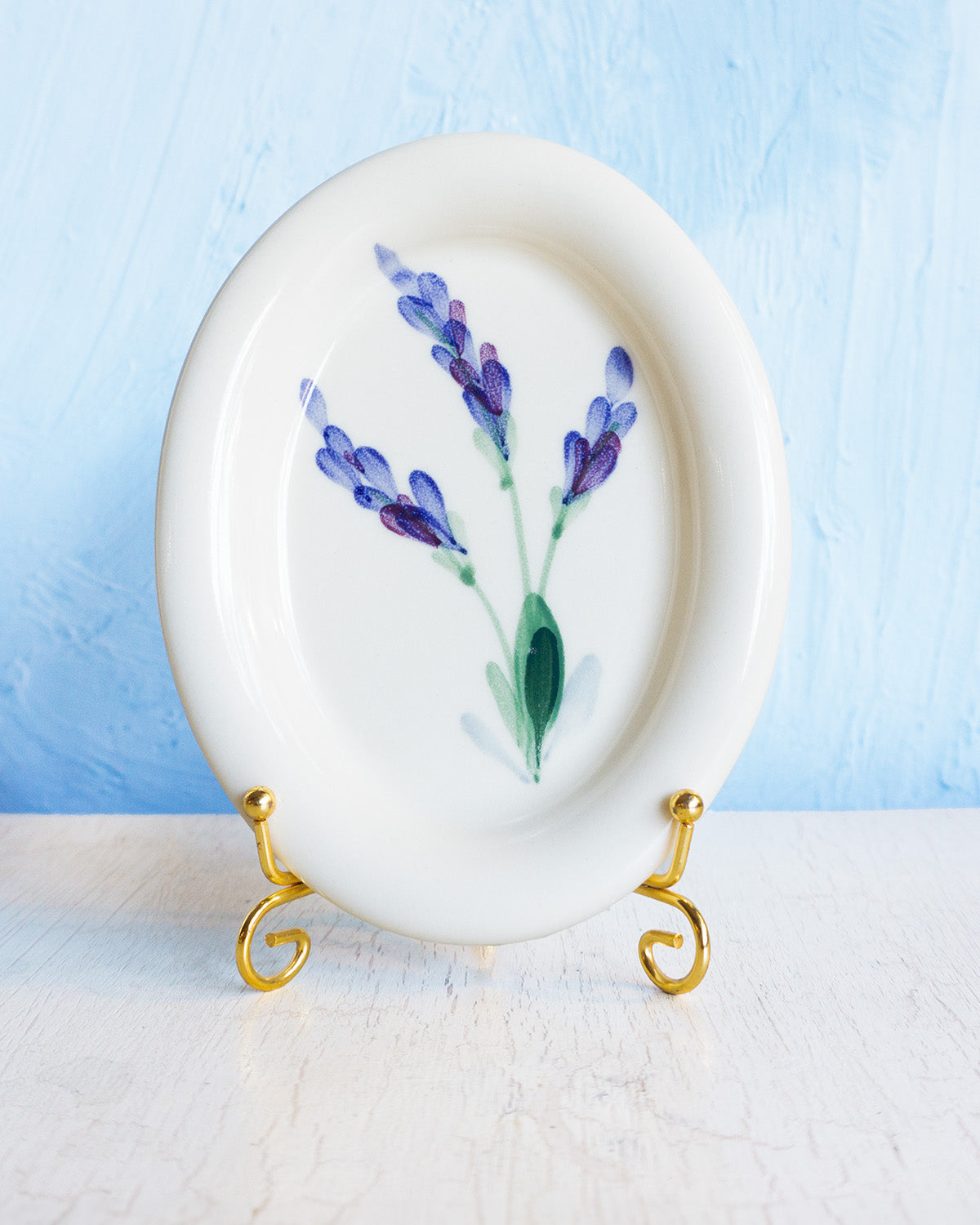 rimmed soap dish - lavender