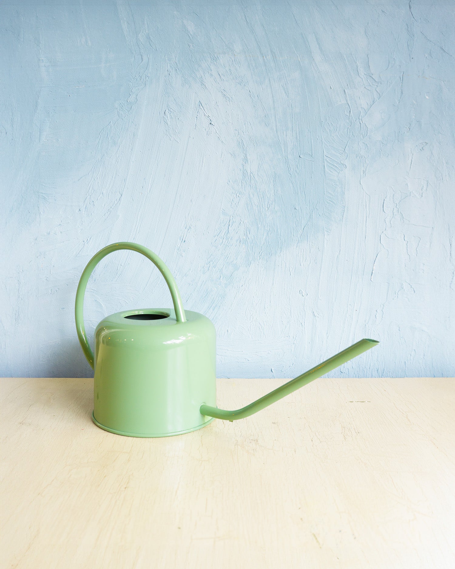 watering can - 0.9L