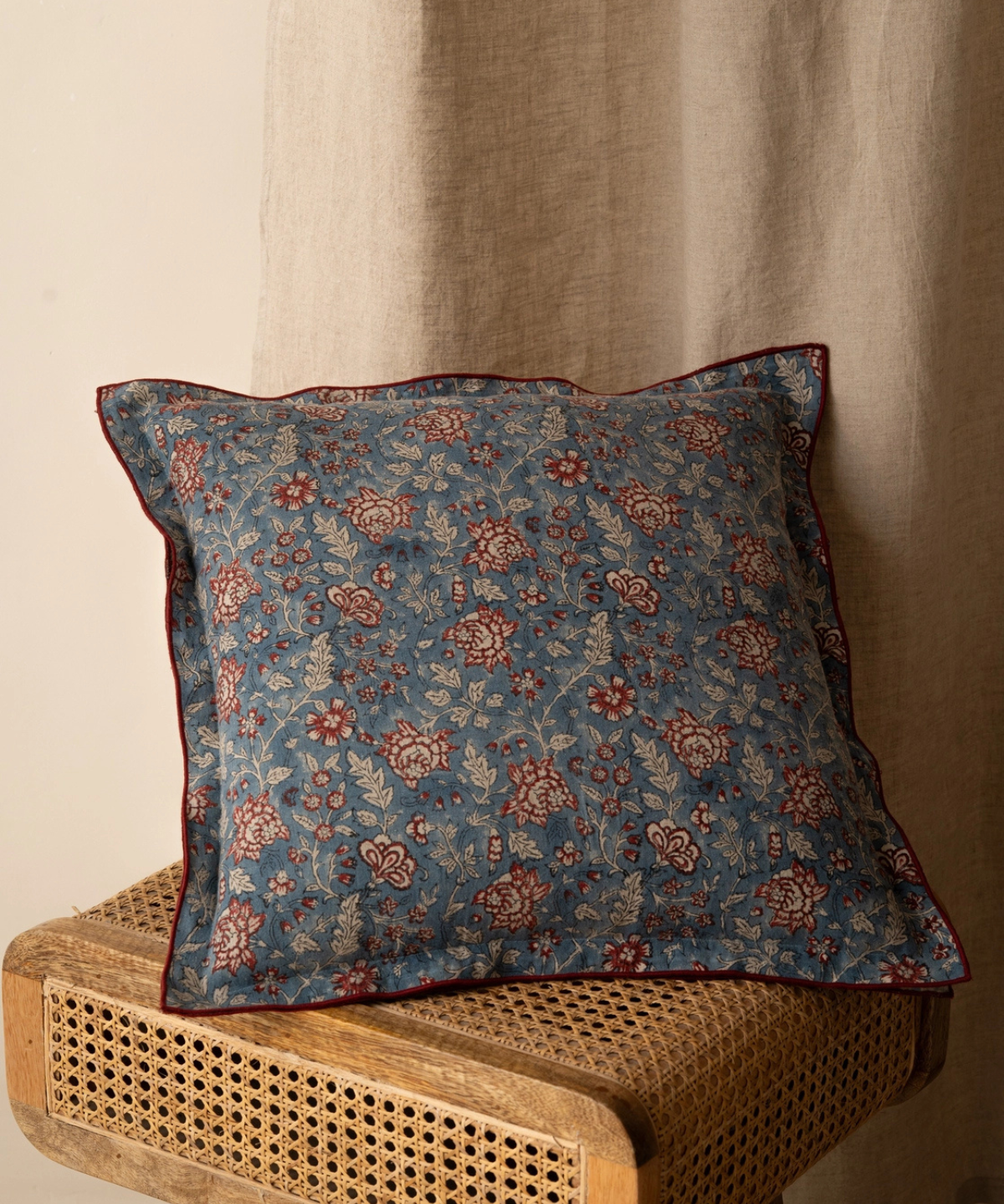 pillow - linen alba