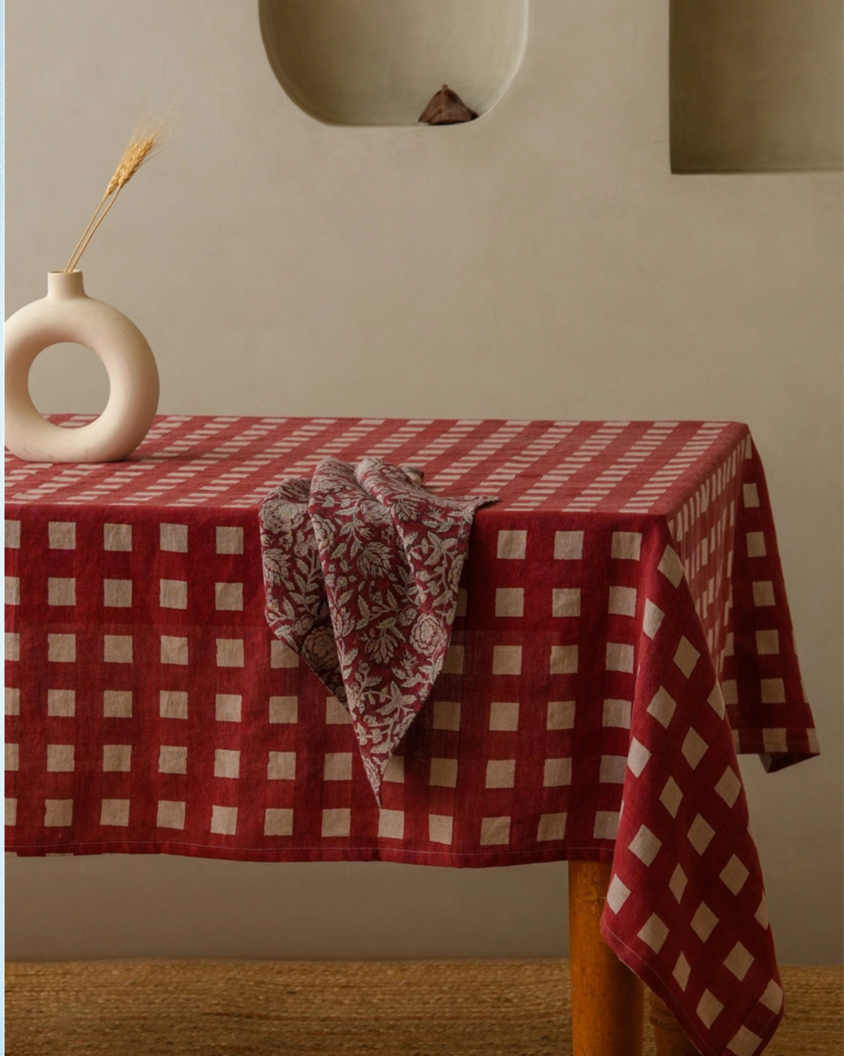 tablecloth - linen olea red