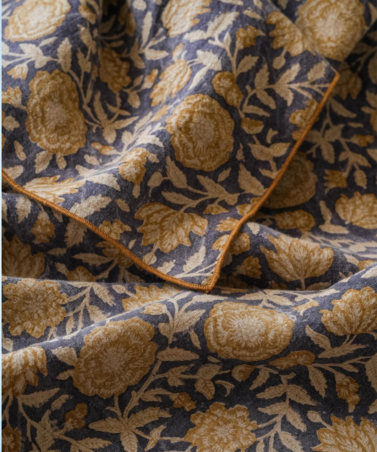 tablecloth - linen riva (two sizes)