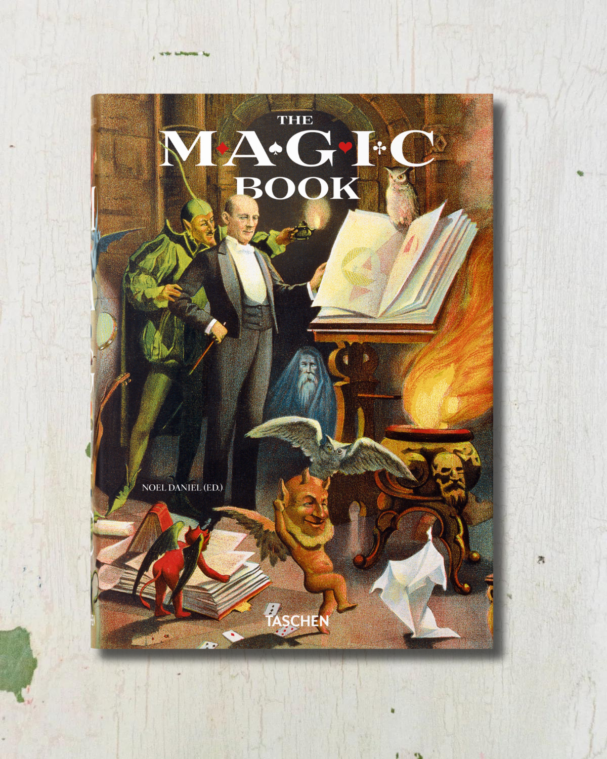 book - the magic book – Baa Baazaar