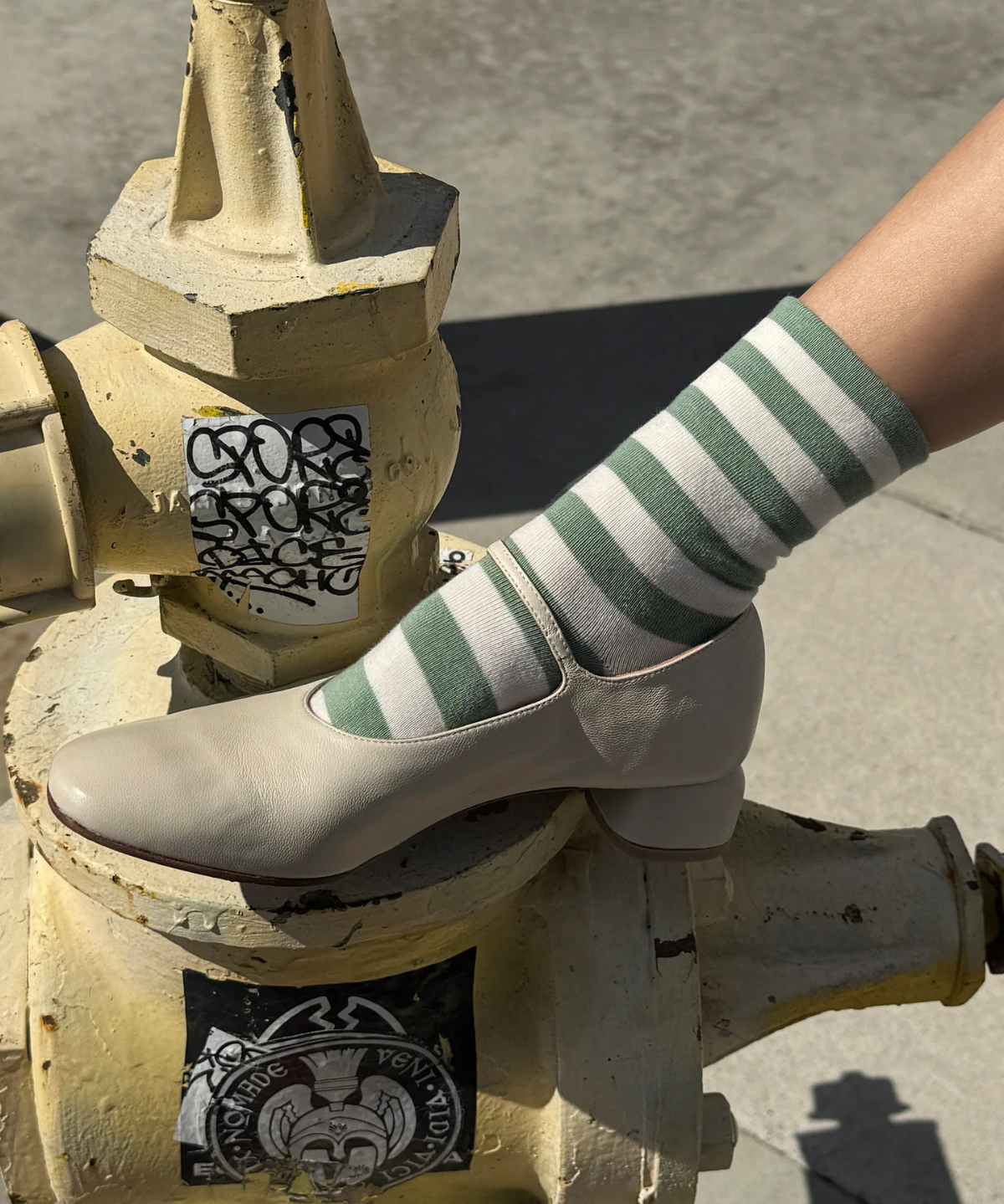 chaussettes - wally - rayures larges roses et vertes