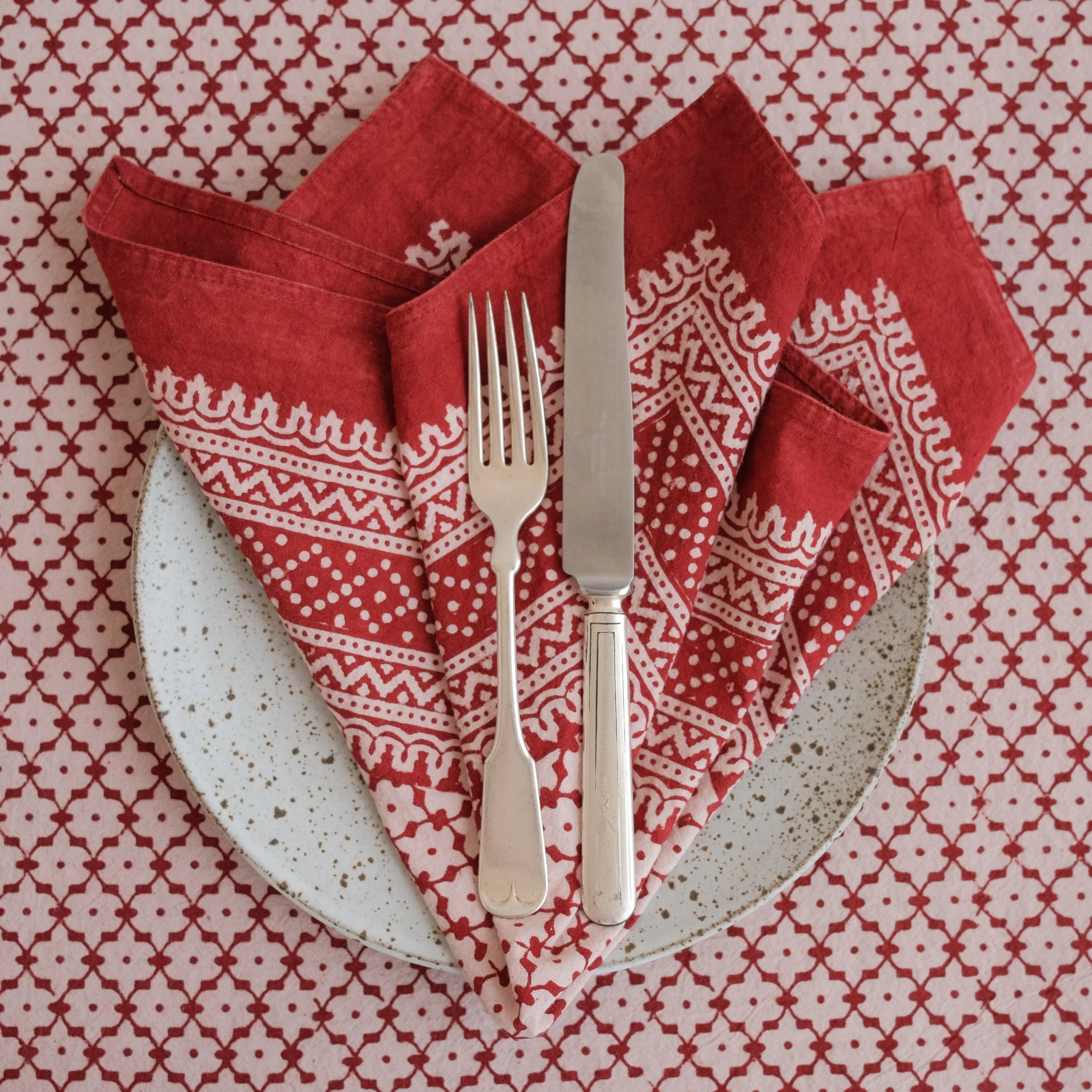 tablecloth - cotton bagh madder medina