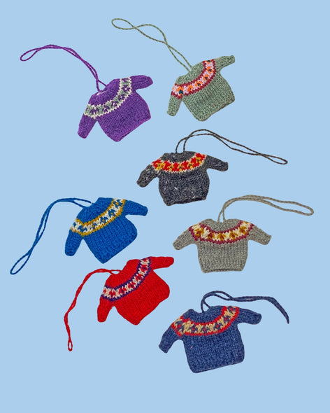 ornament - mini sweater