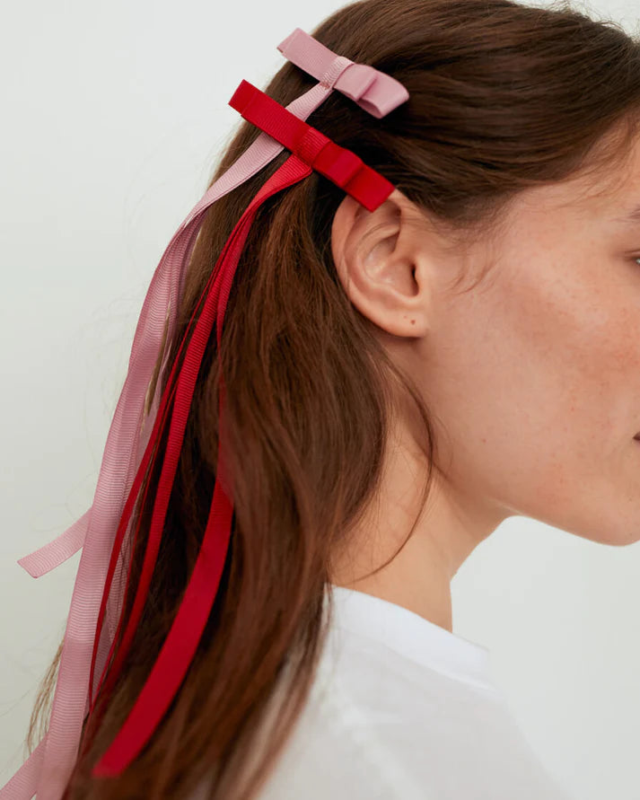 nadia ribbon barette on model