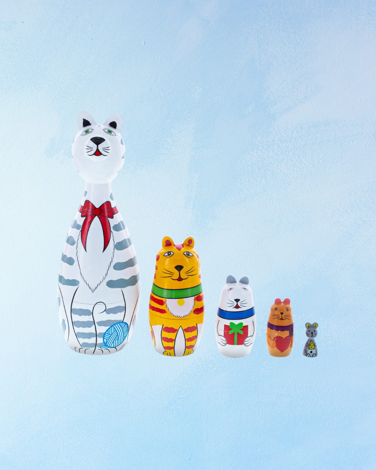 wooden nesting dolls - cats and mouse