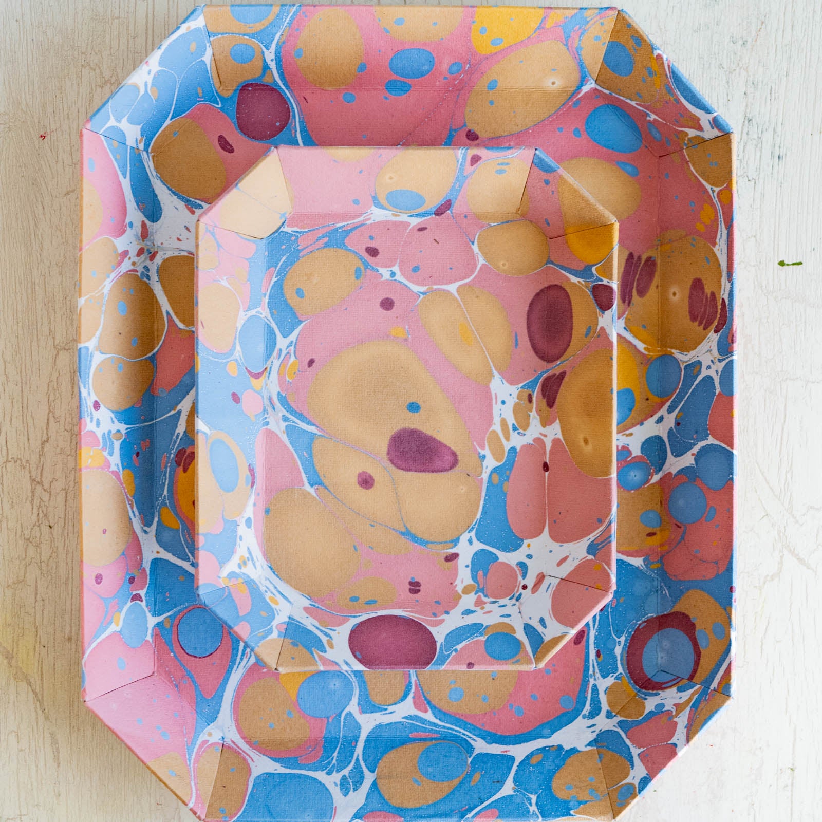 Octangonal tray set in golden marble